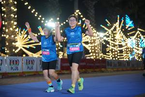 BIB: 10100, 45827, 45996
                            <button type="button" onclick="openModal(21550548)" class="btn btn-primary btn-sm float-right btn-popup" data-toggle="modal" data-target=".modal-high-quality">
                        <i class="fas fa-shopping-cart"></i> Add to Cart
                    </button>
                                            <button type="button" onclick="isThisMe(21550548, true)" class="btn btn-success btn-sm float-right btn-popup btn-isme hidden" data-toggle="tooltip" data-placement="bottom" title="นี่คือรูปของคุณใช่ไหม คลิกที่นี่เพื่อเอาเข้าอัลบั้ม">
                        <i class="fas fa-plus"></i> Add to album
                    </button>
                    <button type="button" onclick="isThisMe(21550548, false)" class="btn btn-warning btn-sm float-right btn-popup btn-isnotme hidden">
                        <i class="fas fa-ban"></i> Remove from album
                    </button>